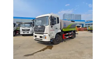 Premium Quality Dongfeng 4X2 12.32cbm 210HP Urban Watering Truck1