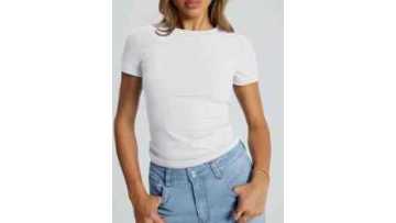 Cropped short-sleeved fitted T-shirt