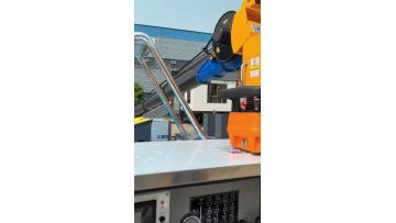 30m/33m aerial work truck