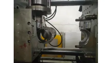 Shenzhou 480ton Basket Crate Paint Bucket Making Machine PVC Pipe Fitting Injection Molding Machine1