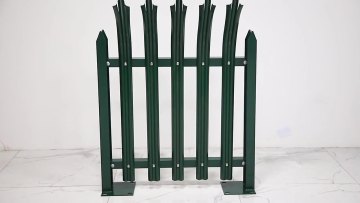 Fencing,trellis gates durable green euro curved top palisade fencing for sale1