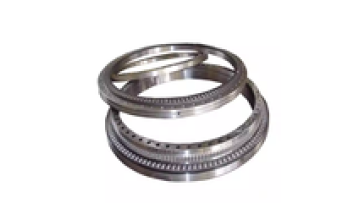 China High Load GCr15SiMn Cross Roller Slew Bearing 132.50.3150.P4P5P21