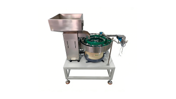 Hopper Feeder for Vibratory Bowl Feeder