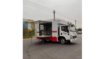 Door to door service, kitchen, food truck, mobile kitchen