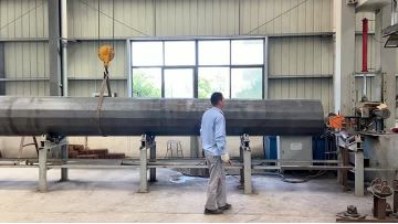 Large-diameter straightening machine