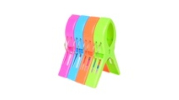 Hot Sale Colorful Hanging Plastic Laundry Clips Soft Grip Plastic Clothes Pegs Clothes Pins with Springs1