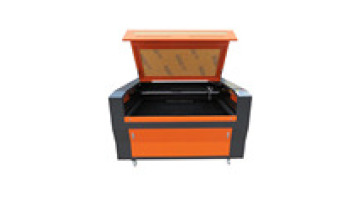 CNC High Precision CO2 Laser Cutting Machine with CCD Camera (1390 100W)1