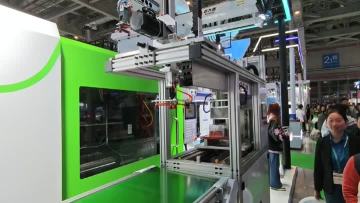 330Ton Injection Molding Machine For PET