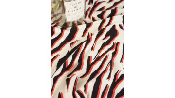 High Quality Summer Upf50+ Nylon Spandex Stretch Swimwear Digital Print Design Swim Fabric1