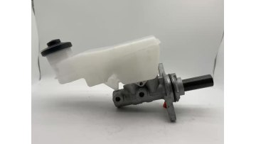 High Quality Auto Brake Master Cylinder for TOYOTA HILUX PICK-UP OEM 47201-0K3901