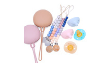 Wholesale Wooden Kids Beads Teething Pacifier Clip Case Holder Silicone Baby Chain Pacifier Clip1