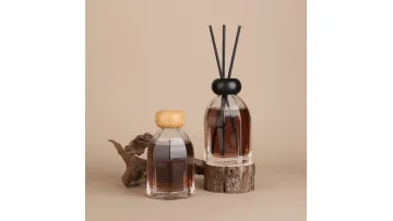 Custom Empty Glass Reed Diffuser Bottle 200ml with Cap and Box1