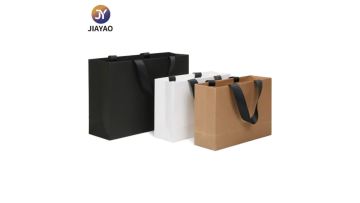 Eco-Friendly Paper Shopping Bags for Retail Use