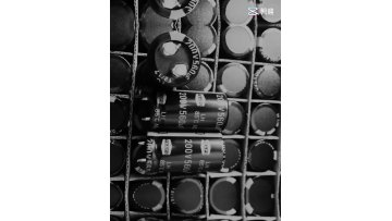 Original 10000uF 16V Plug in Aluminum Electrolytic Capacitor 16x31.5mm 105 degrees(200pcs/lot) Reliable quality form good price1