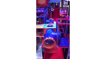 Tensioned net playground for kid