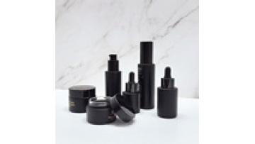 Custom Matte Black Glass Spray Bottle Set - 30ml to 4oz1