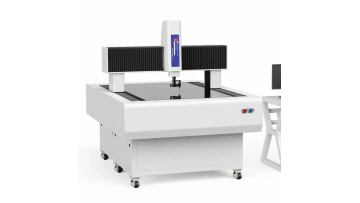 Gantry camera