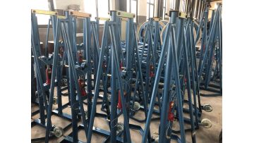 Hydraulic Reel Elevator