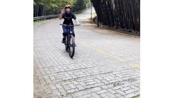 Assisted Mountain Electric Bike Climbing Test