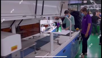 Continuous Packaging of White T-shirts (Desiccant)