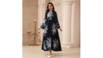 Muslim Women's Elegant Maxi Length Polyester Embroidery Floral Pattern High Neck Long Sleeve Dress1
