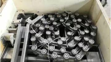Customized heat resistant precision casting rail guide in heat treatment industry1