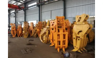 Heavy-Duty Steel Grapple for Efficient Industrial Waste Management1