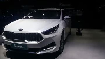 2023 Kia K3 car (1)