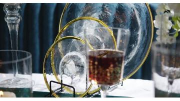 Glass Plate Set With Gold Rim.mp4