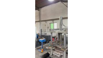 Customer gravity casting workshop