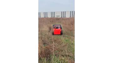 High Efficient LG-80A Diesel Lawn Mower for Farm & Golf Course