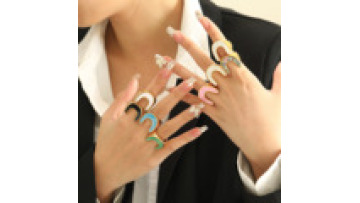 18K Gold Plated Stainless Steel Hip Hop U Shape Chunky Enamel Horseshoe Ring with Diamond and Abalone Shell1