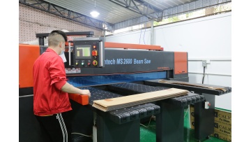 Acrylic display Beam saw