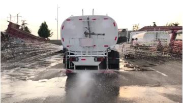 Watering car