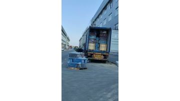 Electric tricycle for passengers