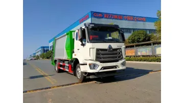 New Arrival Sinotruk 4X2 18cbm Compressed Refuse Truck1