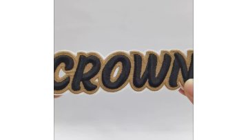 logo 3D embroidery badges (2)