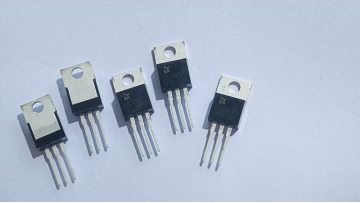 650V 20A IGBT Transistor DXG20N65PS