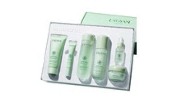 6pcs Skin Rejuvenation Kit: Moisturizing, Whitening, Hydrating Centella Polypeptide Toner & Lotion1