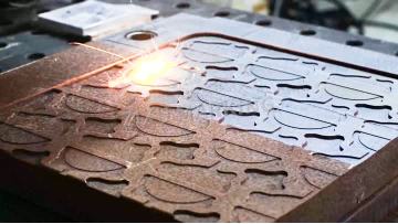 Automatic CNC 3 4 5 6 Axis Pulse Laser Cleaning Machine