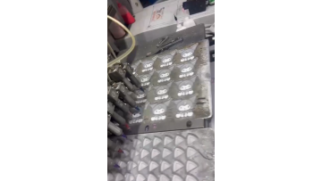Cartoon patches PVC rubber dispensing machine