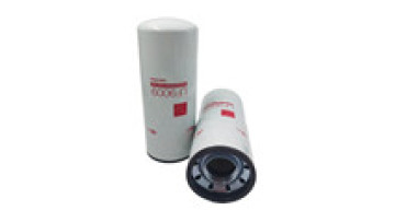 Factory High Quality Diesel engine oil filter LF9070  324617A1 3101868 BD7153 LF9000 LFP9000 WP12001 for heavy duty truck parts1