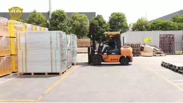 Real time video of warehouse shipment