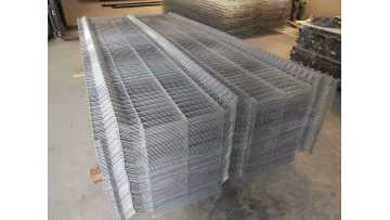 Galvanized 3D curved fence