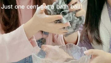 black color bath ball