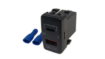 USB-C PD QC3.0 Dual Port Charging Adapter with Voltmeter for Toyota RAV4 4Runner1