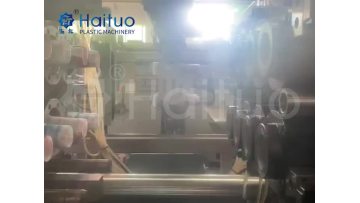 Labeling production of milk tea cups-110502