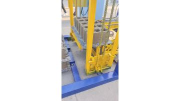 Automatic block making machine