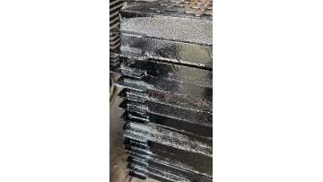 700x700 manhole cover