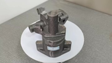 Dalian GGG60 Ductile Iron Resin Sand Shell Vacuum Czech Cast Iron Metal Casting1